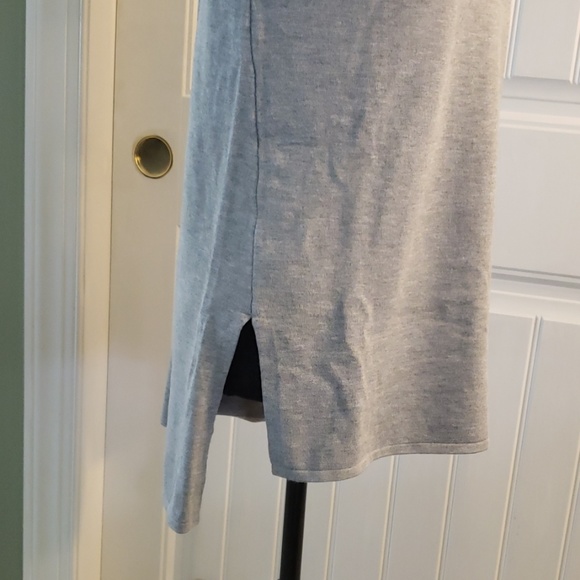 💕 Long Sleeve Grey Sweater - Picture 2 of 6